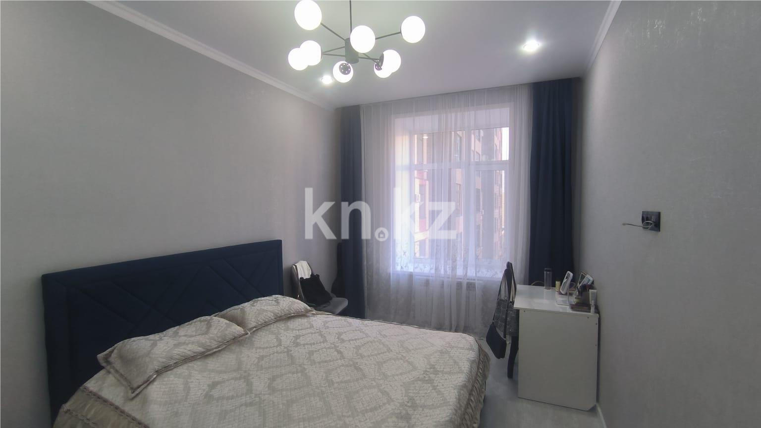 Продажа 4-комнатной квартиры, 118 м², ул. Букетова - Продажа  четырехкомнатных квартир в Караганде фото 4 из 27