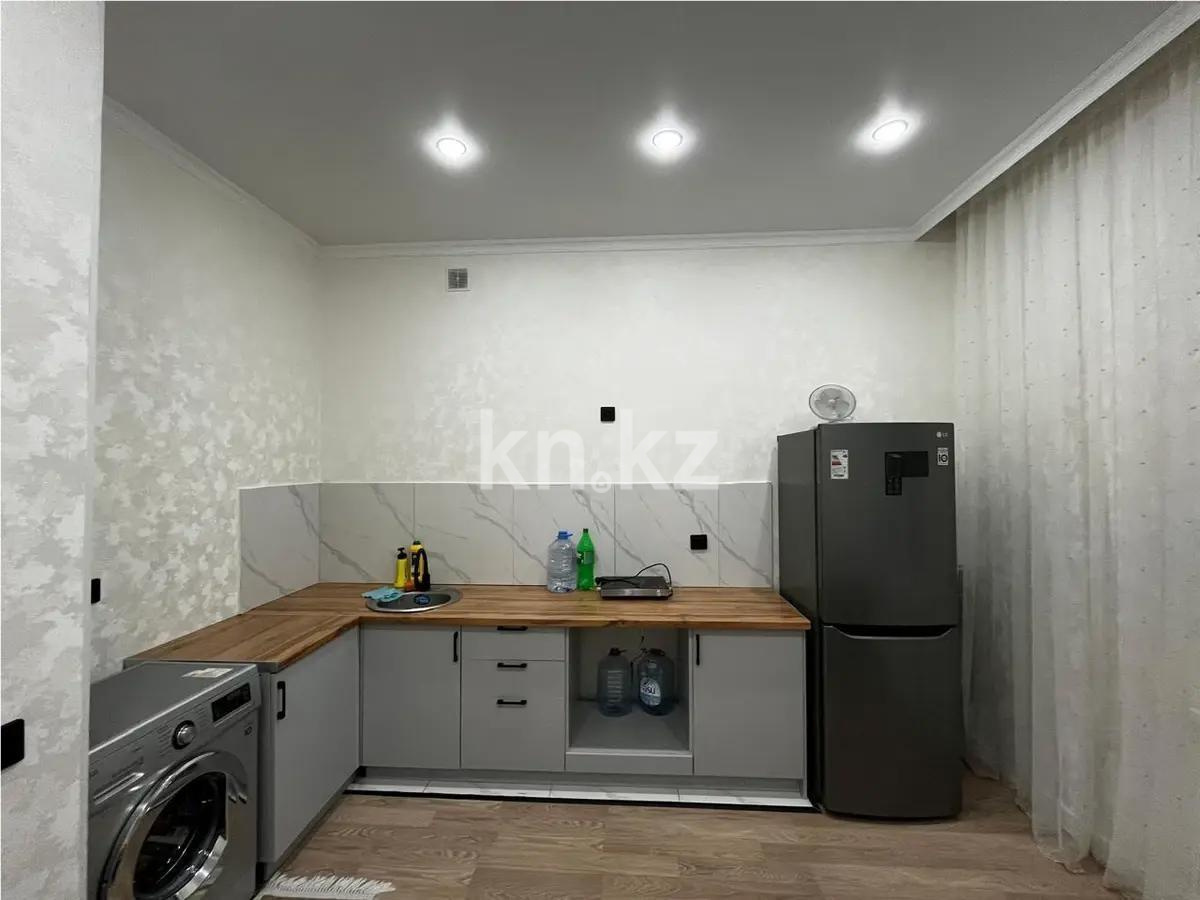Продажа 1-комнатной квартиры, 40 м², ул. Е-181, дом  1 в Астане - фото 2