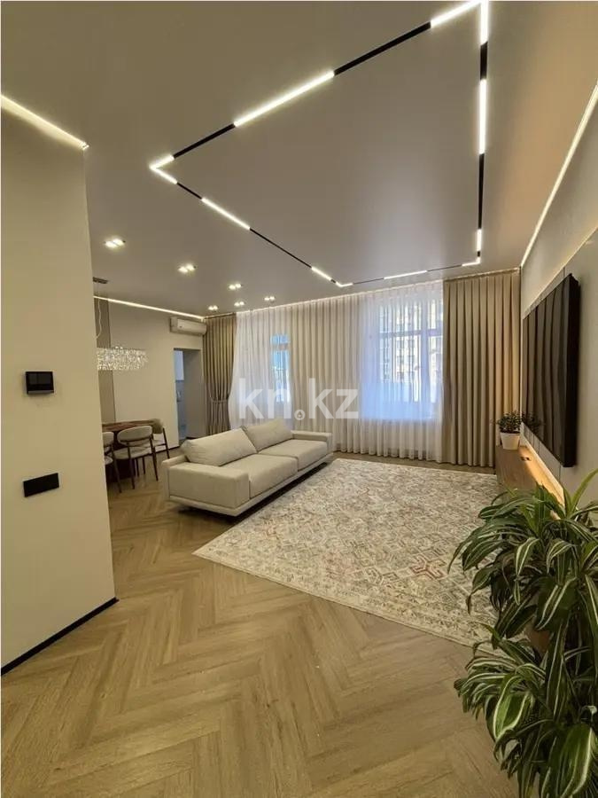 Продажа 3-комнатной квартиры, 90 м² - Продажа трехкомнатных квартир от собственников в Караганде - страница 2 фото 1 из 6