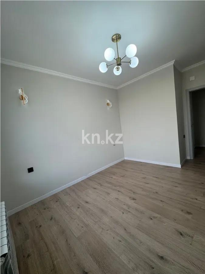 Продажа 3-комнатной квартиры, 62 м², ул. Халиуллина, дом  196/17 - Продажа  трехкомнатных квартир в Алматы без посредников фото 3 из 9