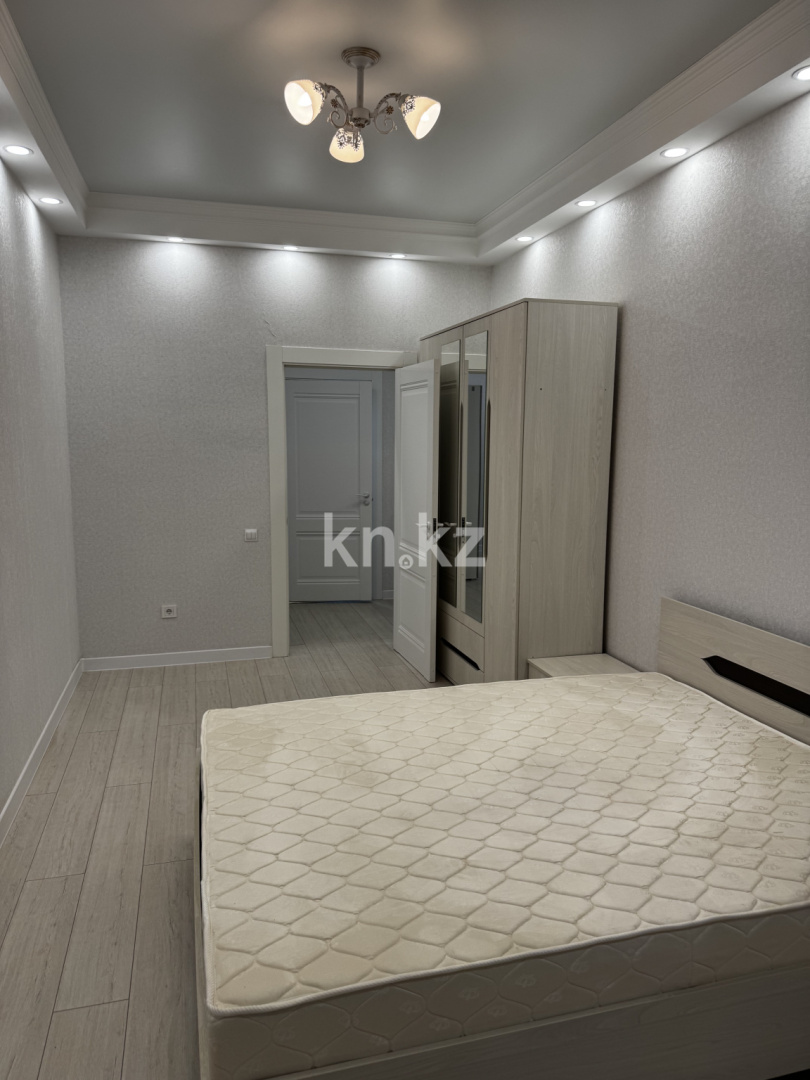 Продажа 2-комнатной квартиры, 70.6 м² в Алматы - фото 4