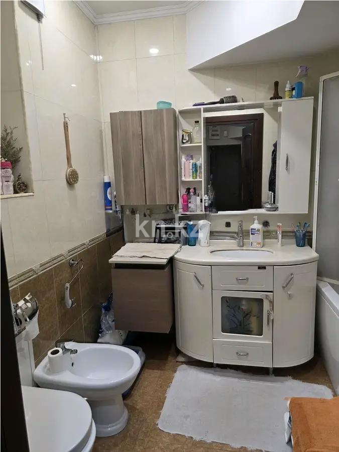 Продажа 3-комнатной квартиры, 76 м², пр. Назарбаева, дом  80 в Алматы - фото 5