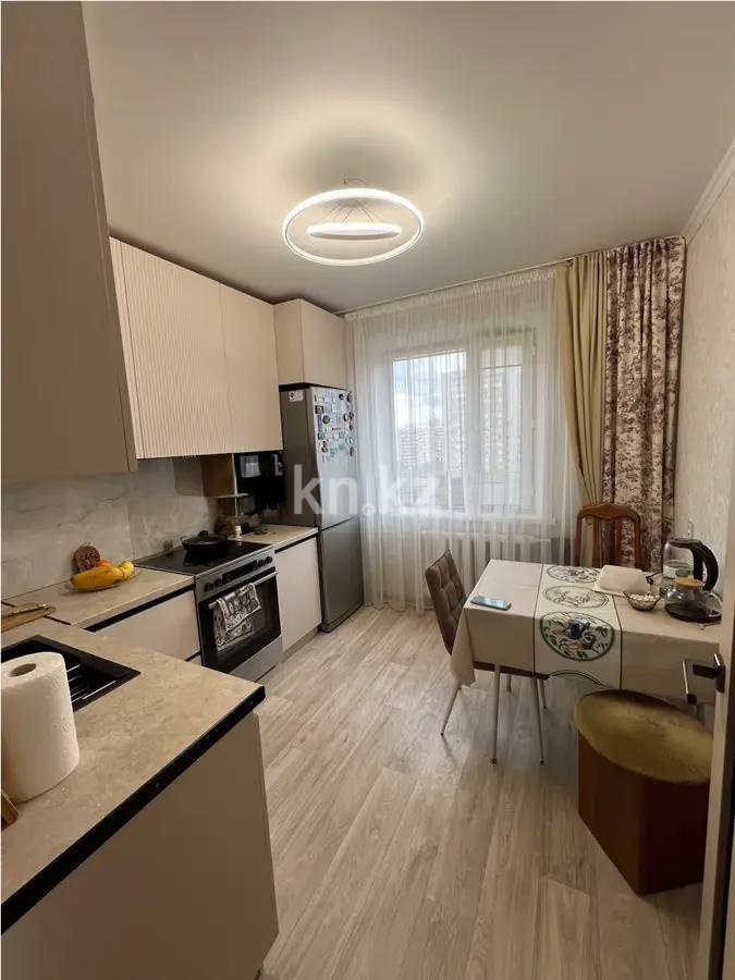 Продажа 2-комнатной квартиры, 52 м², мкр-н Степной-3 в Караганде - фото 3