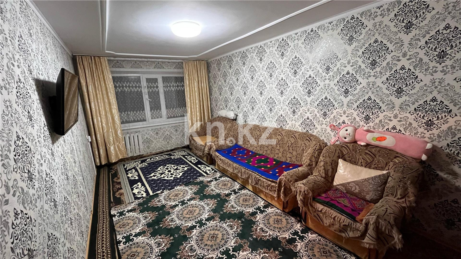 Продажа 3-комнатной квартиры, 61 м², мкр-н 14 - Продажа квартир в Казахстане фото 1 из 12