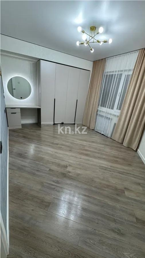 Продажа 3-комнатной квартиры, 69 м², ул. Е-15, дом  11 - Продажа  трехкомнатных квартир в новостройках Астаны без посредников фото 1 из 8