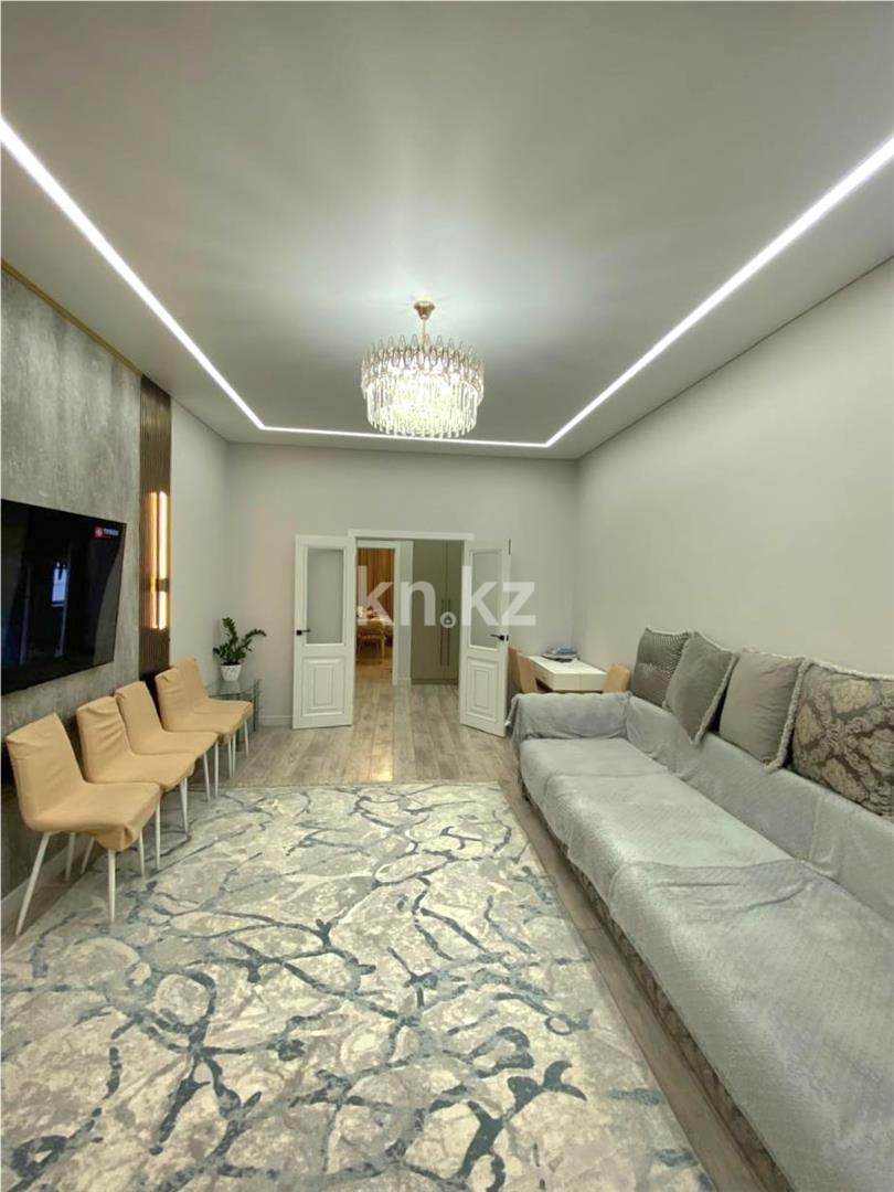 Продажа 3-комнатной квартиры, 85 м² в Караганде