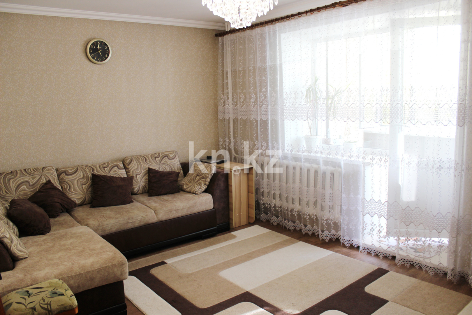Продажа 4-комнатной квартиры, 74.6 м², ул. Гоголя, дом  51/1 - Продажа  четырехкомнатных квартир в Караганде фото 1 из 19