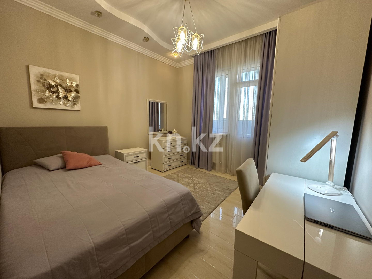 Продажа 3-комнатной квартиры, 82 м², ул. Розыбакиева, дом  247 - ул. Левитана в Алматы - фото 2