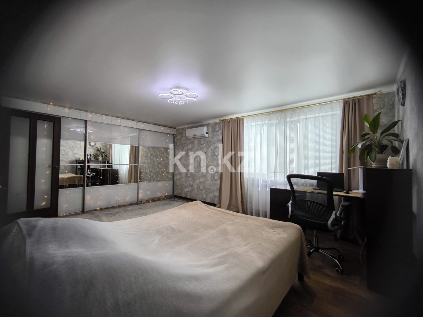 Продажа 5-комнатного дома, 260 м², Назерке, дом  24/1 - Продажа домов, коттеджей в Уральске фото 4 из 10