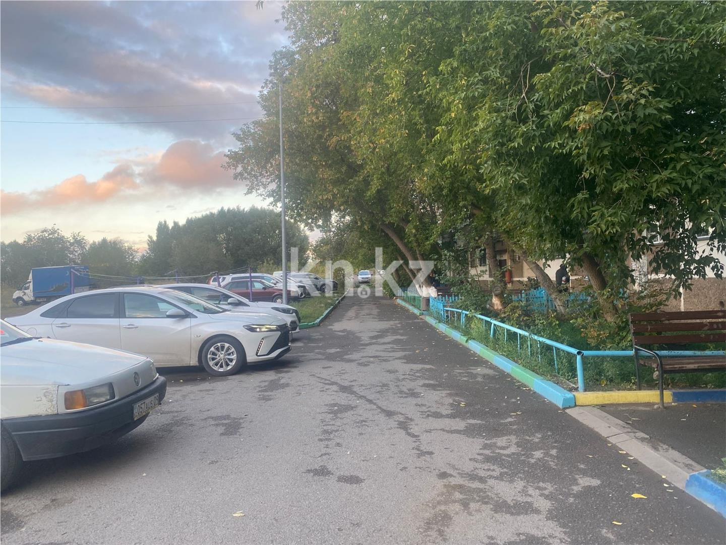 Продажа 3-комнатной квартиры, 62 м², мкр-н 19, дом  74 - Продажа квартир в Караганде фото 16 из 19