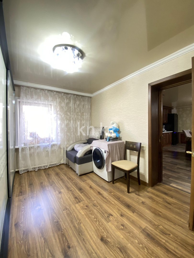 Продажа 5-комнатного дома, 214 м², ул. Четская в Караганде - фото 31