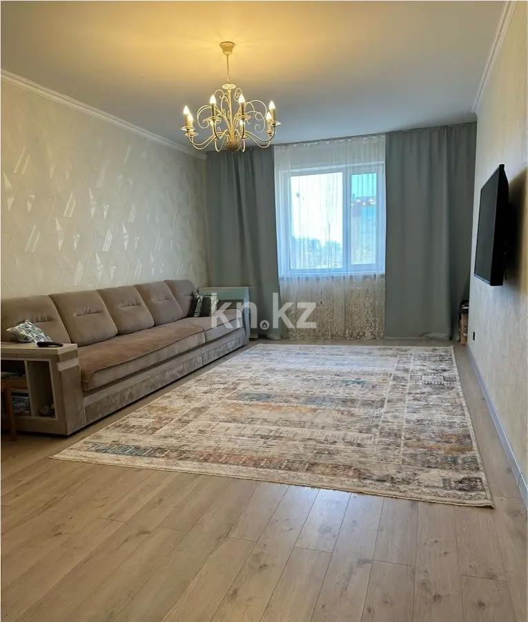 Продажа 3-комнатной квартиры, 100 м², ул. Акмешит, дом  7а - Продажа  трехкомнатных квартир в Астане без посредников с фото фото 1 из 10