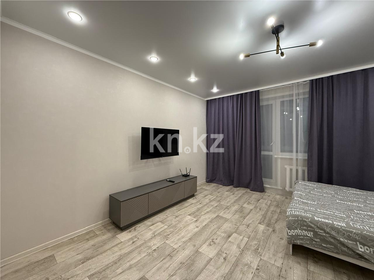 Продажа 1-комнатной квартиры, 41 м² - Продажа квартир в Караганде - страница 2 фото 1 из 17