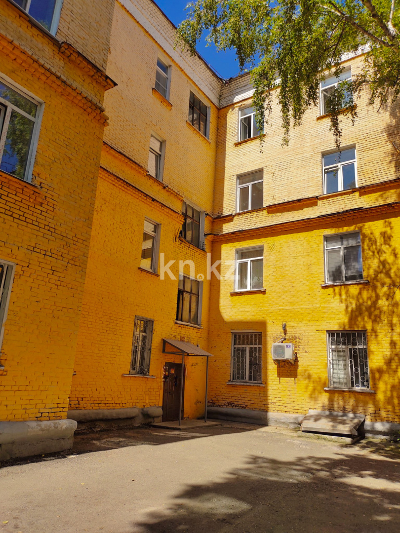 Продажа 1-комнатной квартиры, 38 м², пр. Назарбаева, дом  51 - Продажа квартир в Усть-Каменогорске без посредников с фото фото 12 из 12
