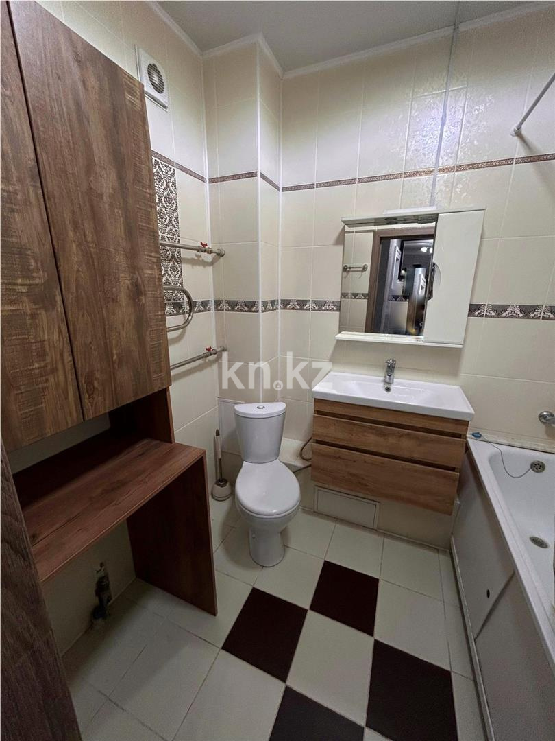 Продажа 2-комнатной квартиры, 55 м², ул. Сатпаева в Астане - фото 10