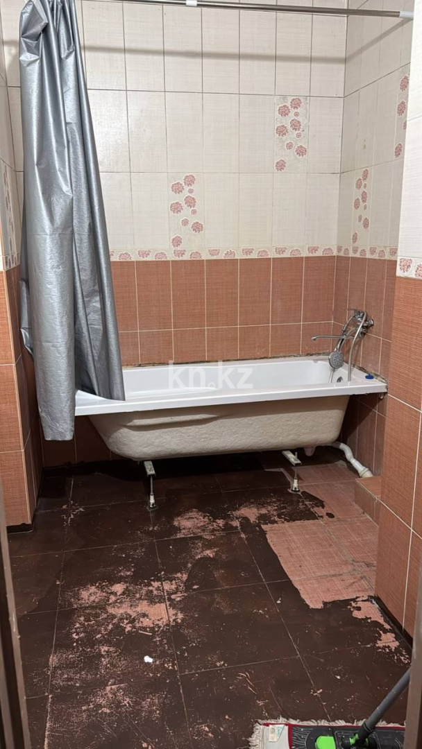 Аренда 4-комнатной квартиры, 150 м² в Астане - фото 8