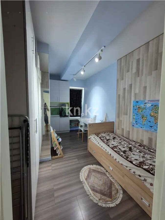 Продажа 3-комнатной квартиры, 70.5 м² в Алматы - фото 3