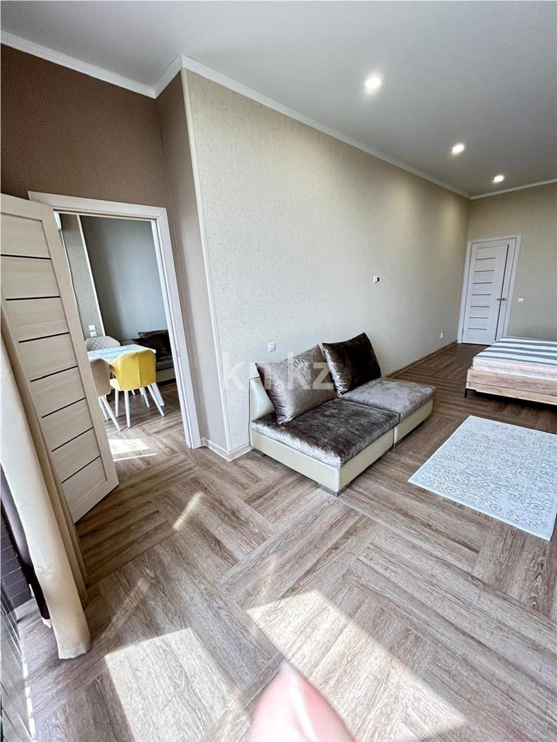 Продажа 2-комнатной квартиры, 65 м², ул. Алиханова, дом  37/4 - Продажа квартир в Караганде фото 24 из 32