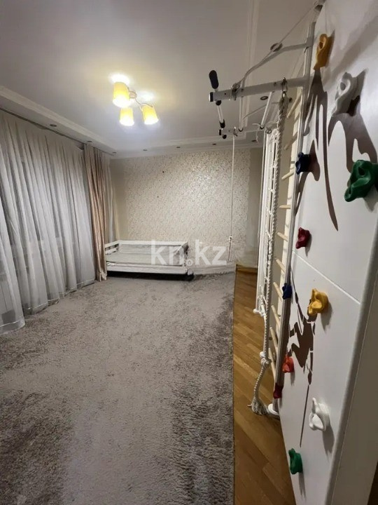 Продажа 3-комнатной квартиры, 135 м² - Продажа квартир в монолитном доме в Алматы фото 1 из 4