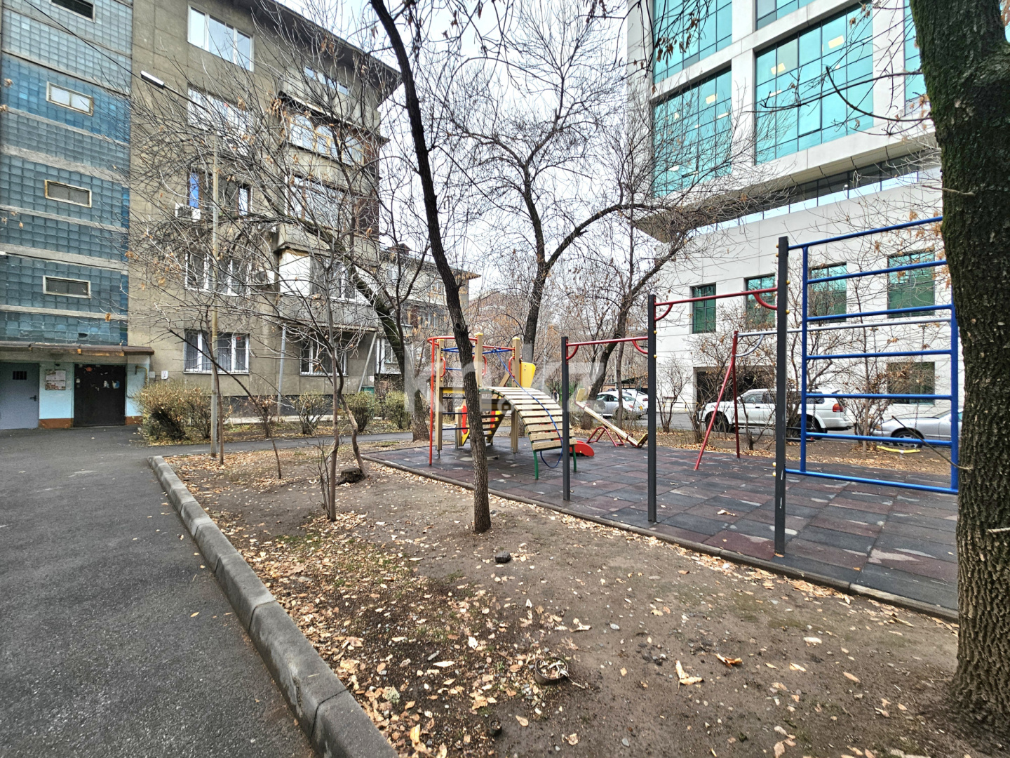 Продажа 3-комнатной квартиры, 110 м², ул. Наурызбай батыра в Алматы - фото 29