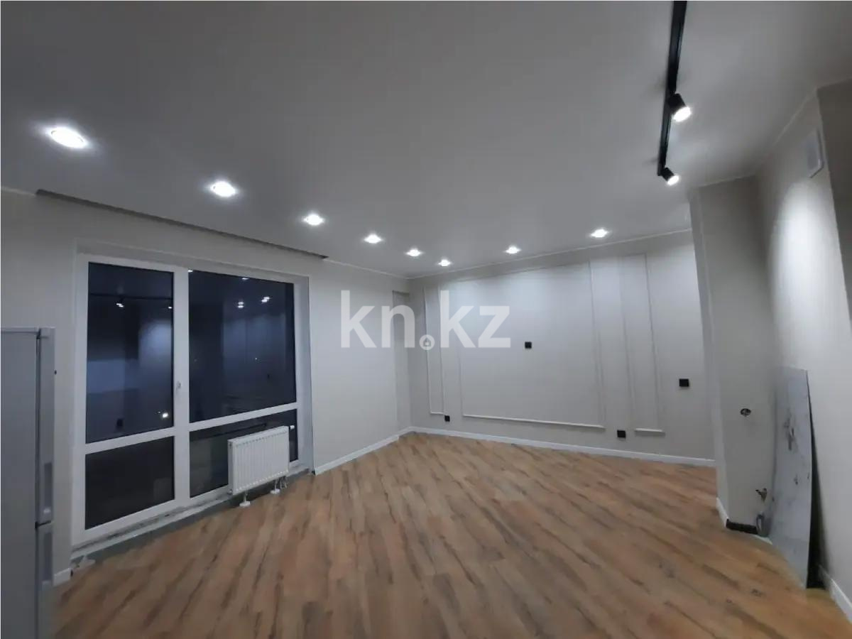 Продажа 3-комнатной квартиры, 66 м², ул. Момышулы, дом  10/12 - Продажа квартир в Алматы фото 1 из 5