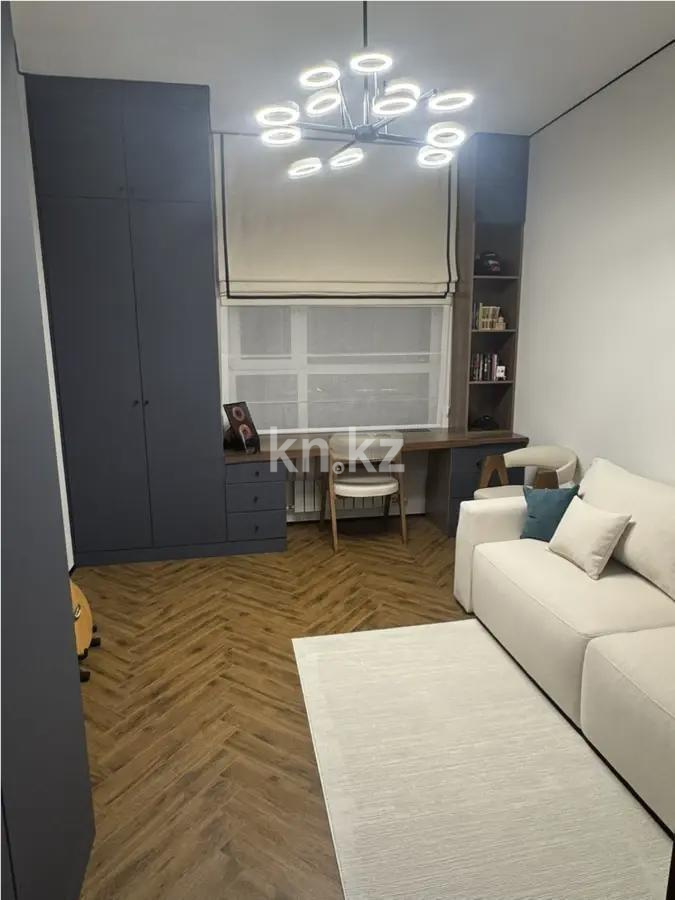Продажа 3-комнатной квартиры, 72 м², ул. Сыганак, дом  24 в Астане - фото 3