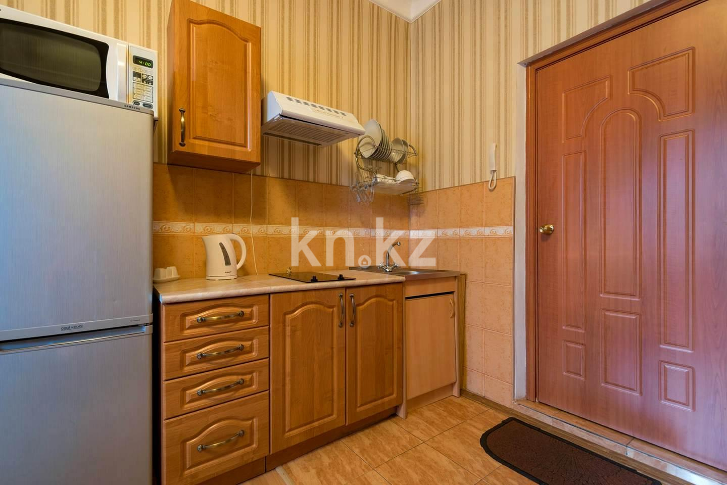 Аренда 1-комнатной квартиры посуточно, 20 м², ул. Кабанбай батыра, дом  122 - ул. Желтоксан - Аренда квартир посуточно в Алматы с фото фото 4 из 7