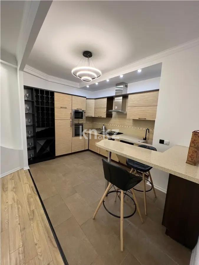 Продажа 2-комнатной квартиры, 90.5 м², пр. Аль-Фараби, дом  7/4а в Алматы - фото 4