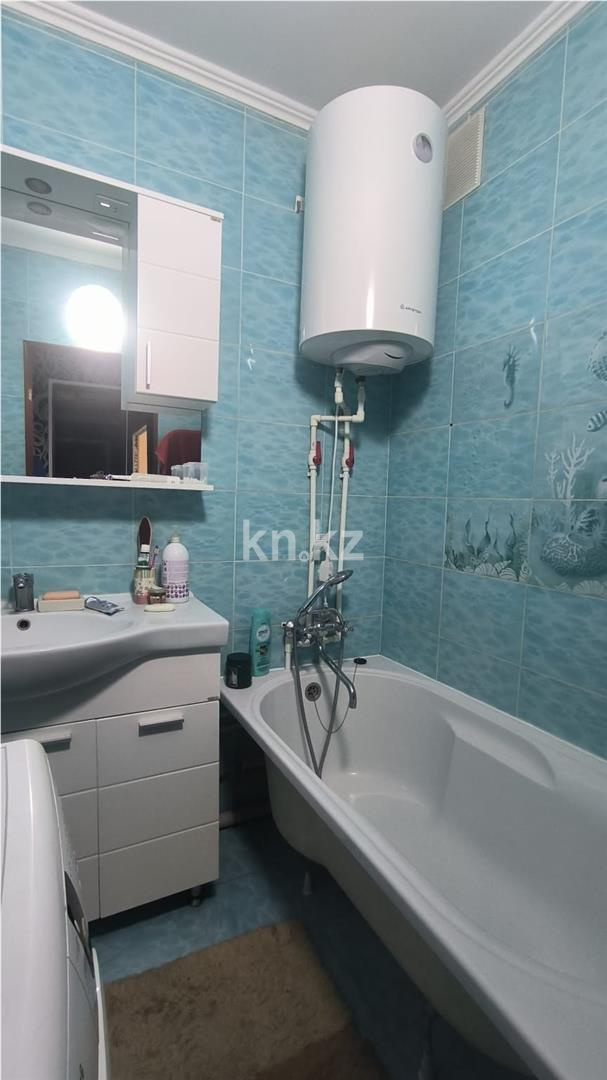 Продажа 4-комнатной квартиры, 78 м², ул. Дюсембекова - Продажа  четырехкомнатных квартир в Караганде фото 13 из 22