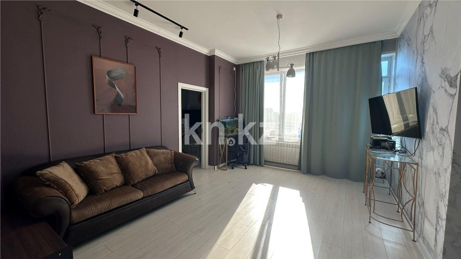 Продажа 2-комнатной квартиры, 76 м², ул. Байтурсынова - Продажа квартир в Казахстане фото 1 из 11
