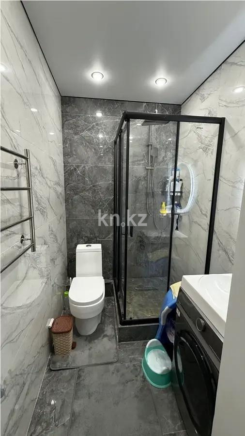 Продажа 2-комнатной квартиры, 40 м², ул. Жолымбет, дом  42/5 в Алматы - фото 4