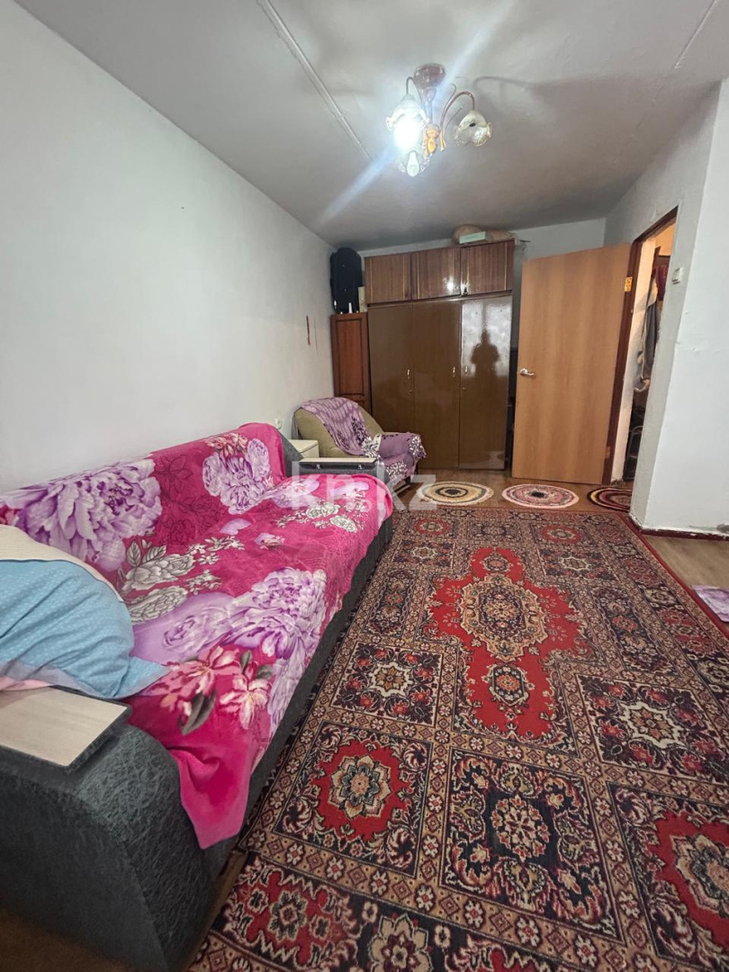 Продажа 1-комнатной квартиры, 32.8 м² - Продажа квартир в Усть-Каменогорске фото 1 из 15