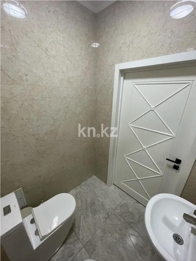 Продажа 4-комнатной квартиры, 174 м² в Алматы - фото 7