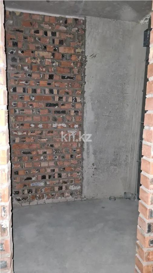 Продажа 1-комнатной квартиры, 40 м², ул. Байтурсынова, дом  32 в Астане - фото 4