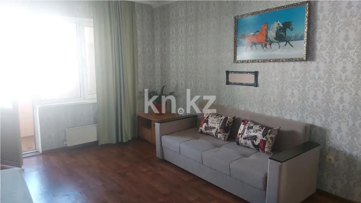 Продажа 1-комнатной квартиры, 45 м², мкр-н Мамыр-4, дом  308 - Продажа квартир в Казахстане фото 1 из 3