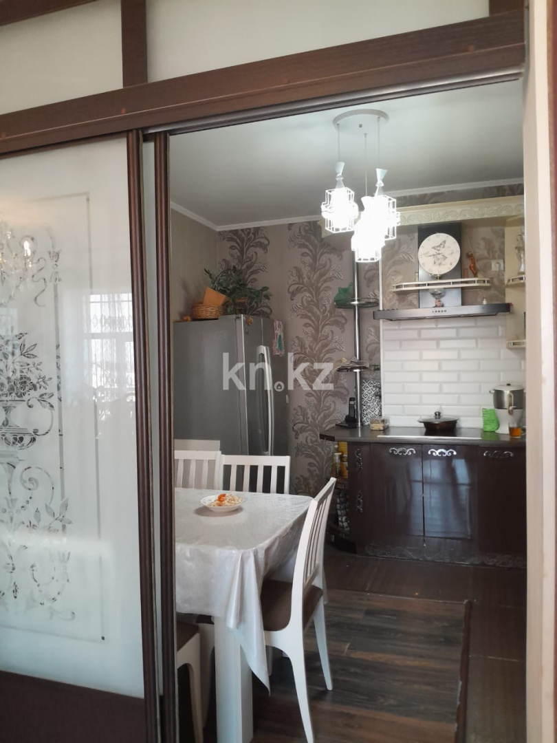 Продажа 6-комнатной квартиры, 150 м² - Продажа пятикомнатных и более квартир в Алматы - страница 3 фото 7 из 30