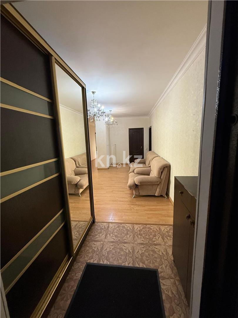 Продажа 3-комнатной квартиры, 103 м², ул. Сауран в Астане - фото 4