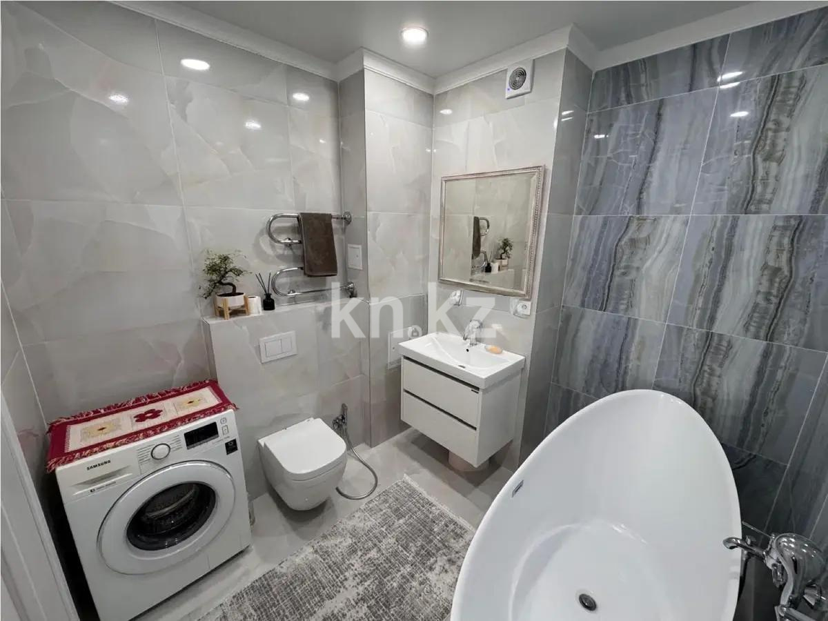 Продажа 3-комнатной квартиры, 137 м², ул. Бокейхана, дом  2 в Астане - фото 5