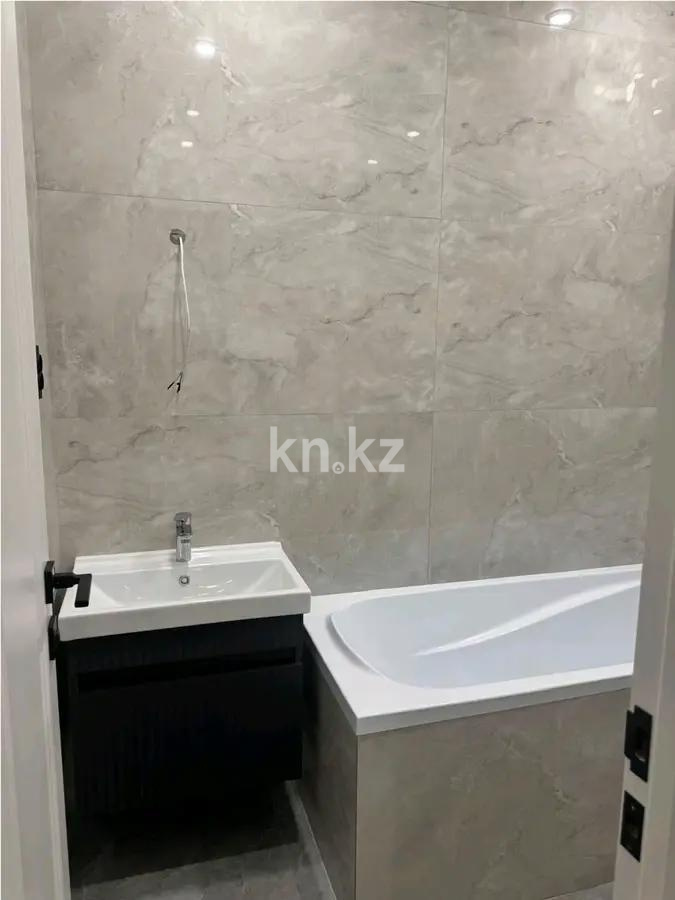 Продажа 3-комнатной квартиры, 85.6 м², ул. Бухар жырау, дом  32 - Продажа квартир в Астане без посредников фото 4 из 5