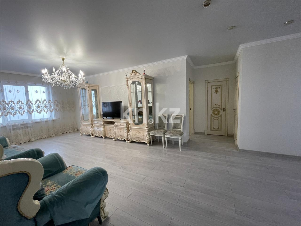 Продажа 3-комнатной квартиры, 107 м², пр. Республики в Караганде - фото 4