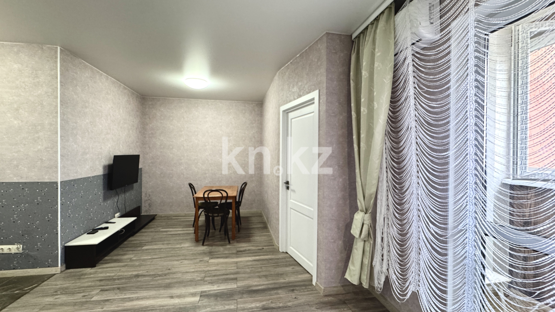 Продажа 2-комнатной квартиры, 42 м², ул. Жунисова в Алматы - фото 8