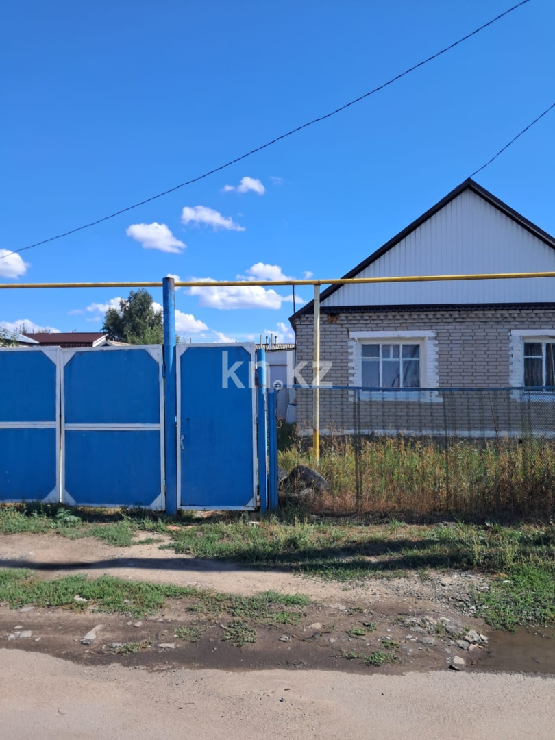 Продажа 4-комнатного дома, 70 м² - Продажа домов, коттеджей в Костанае фото 1 из 9
