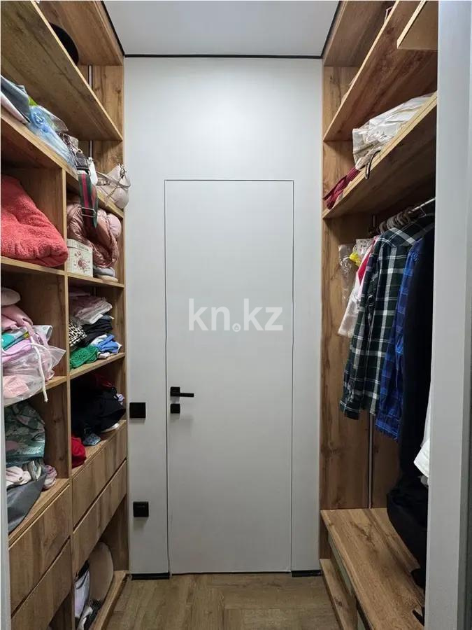 Продажа 3-комнатной квартиры, 93 м², ул. Нарикбаева, дом  14 в Астане - фото 8