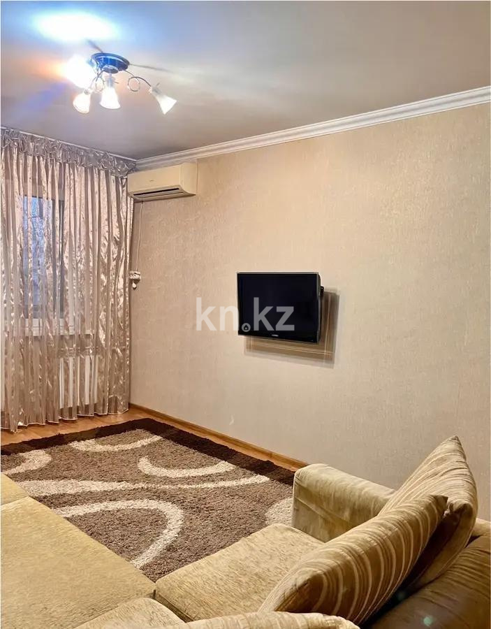 Продажа 3-комнатной квартиры, 59.7 м², мкр-н 8, дом  23 - Продажа квартир в Алматы без посредников с фото фото 1 из 12