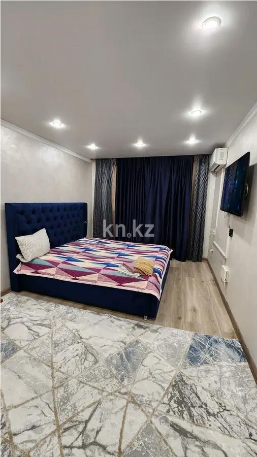 Продажа 1-комнатной квартиры, 30.2 м², пр. Абылай хана, дом  26 - Продажа  однокомнатных квартир в Алматы без посредников с фото фото 1 из 2