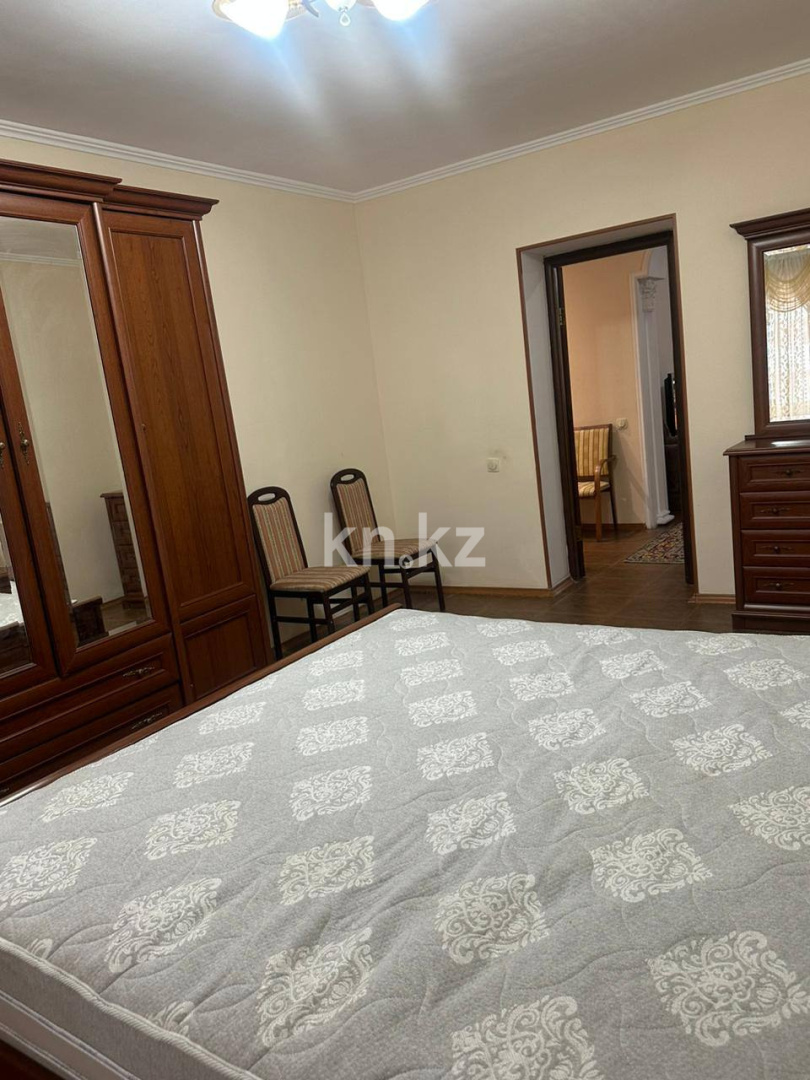 Аренда 3-комнатной квартиры, 84 м², ул. Габдуллина, дом  19 - ул. Кенесары - Продажа земельных участков в Уральске фото 7 из 10