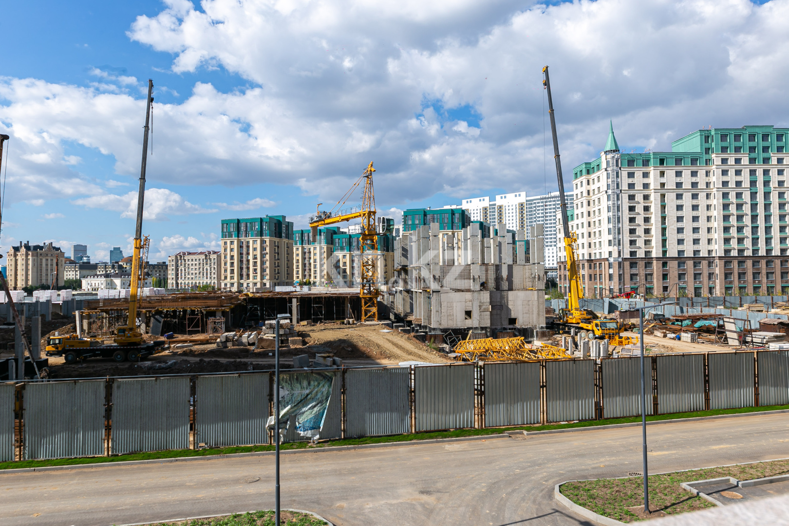 Продажа 3-комнатной квартиры, 88 м², ул. Тыныбаева, дом  10 в Астане - фото 4