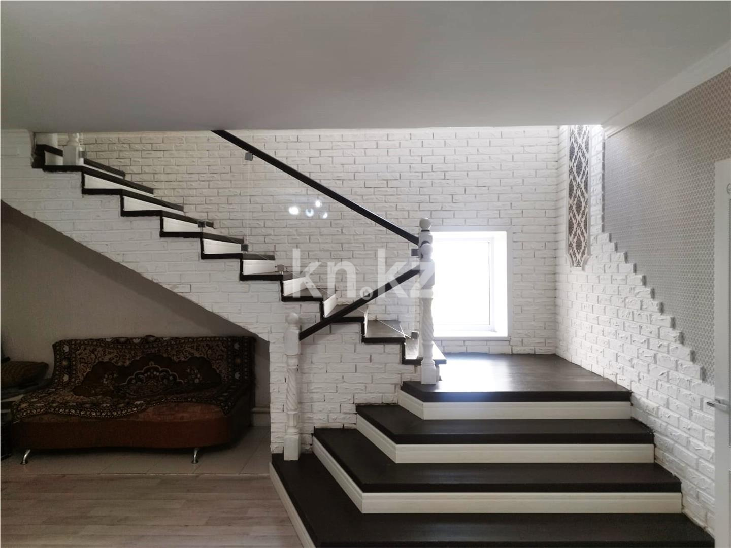 Продажа 5-комнатного дома, 220 м² - Продажа домов, коттеджей в Казахстане - страница 2 фото 6 из 24