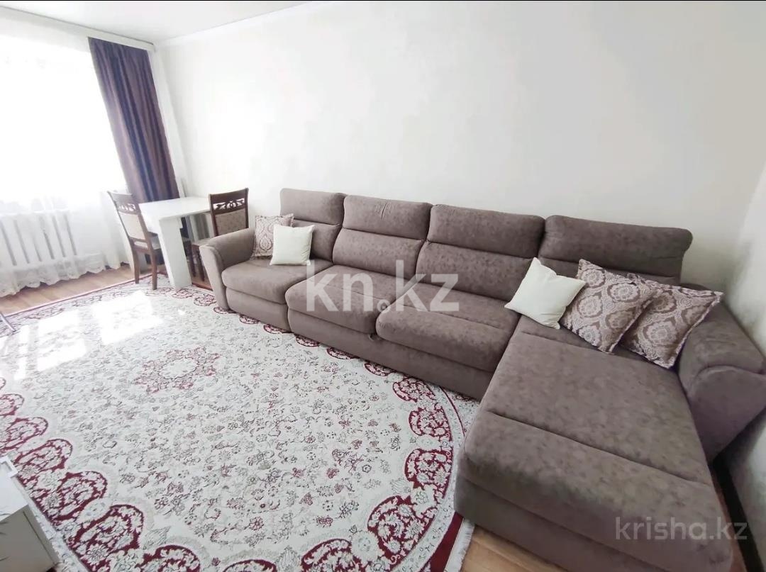 Продажа 3-комнатной квартиры, 63 м², мкр-н 18 - Продажа трехкомнатных квартир в Караганде на в Майкудуке фото 1 из 11