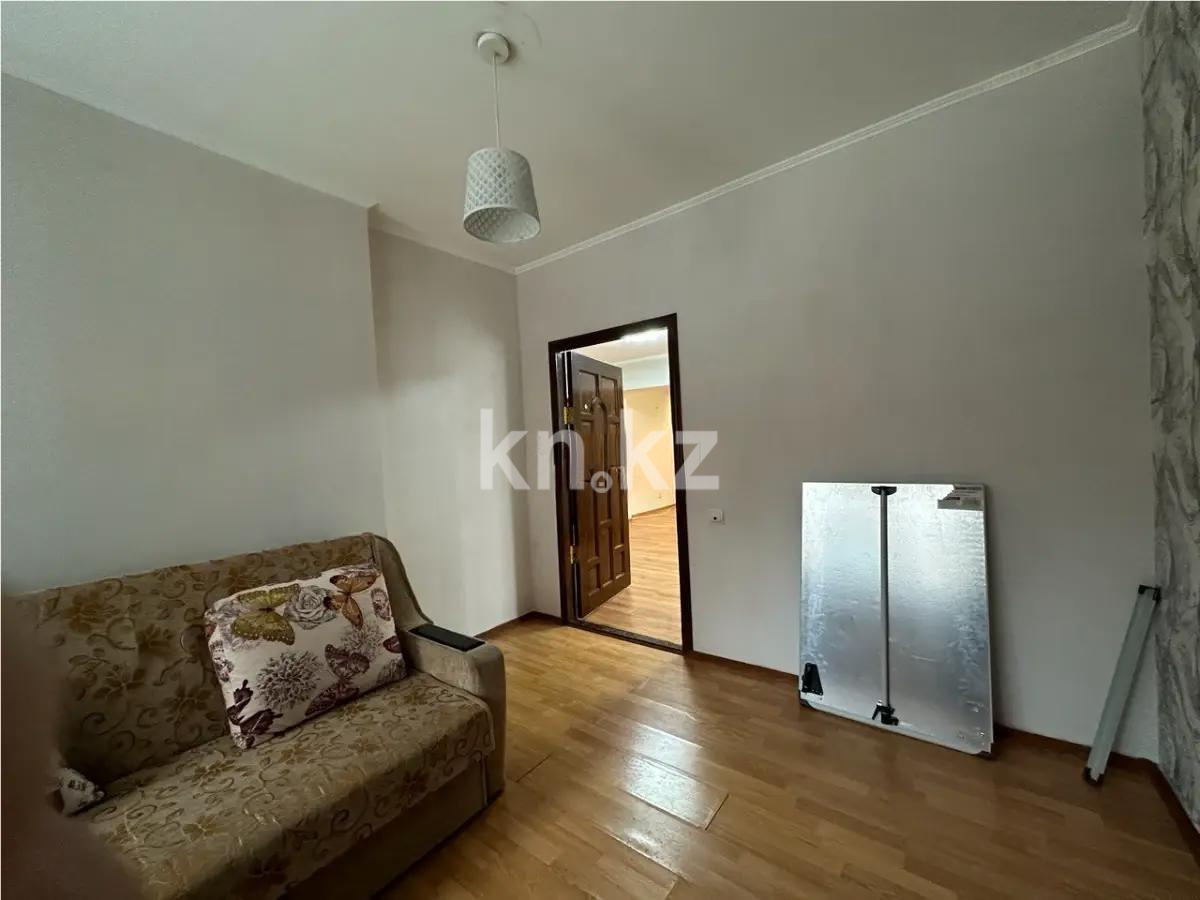 Продажа 3-комнатной квартиры, 70 м², пр. Аль-Фараби, дом  7/5а - Продажа квартир в Алматы без посредников с фото фото 1 из 5